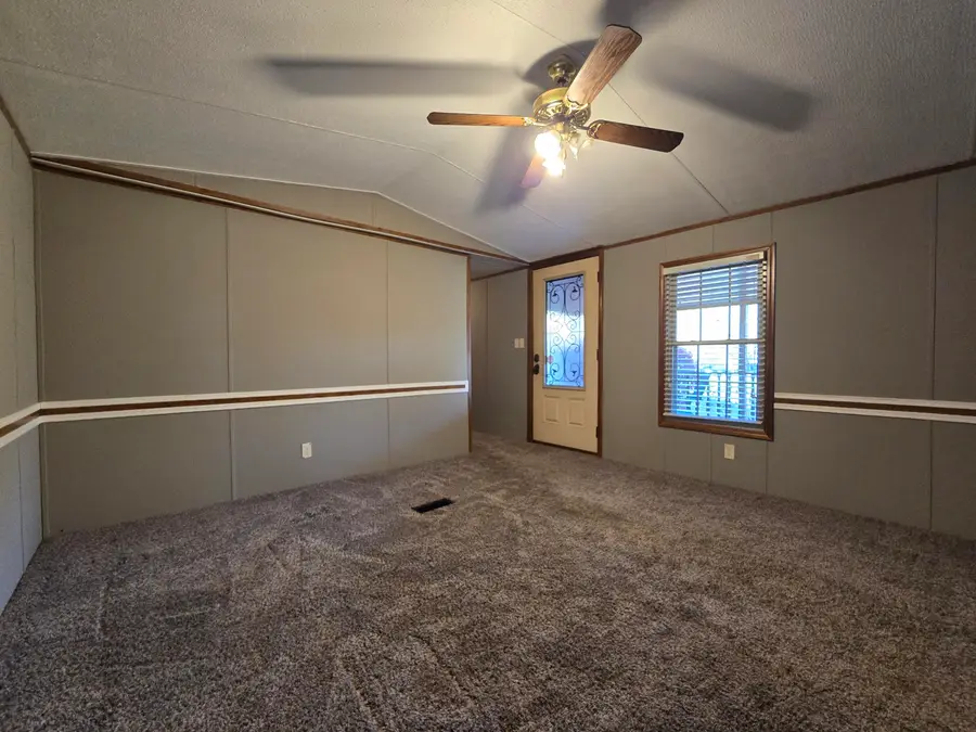 45 Fourmile Run Road, Middlesboro, KY 40965 - Image #3