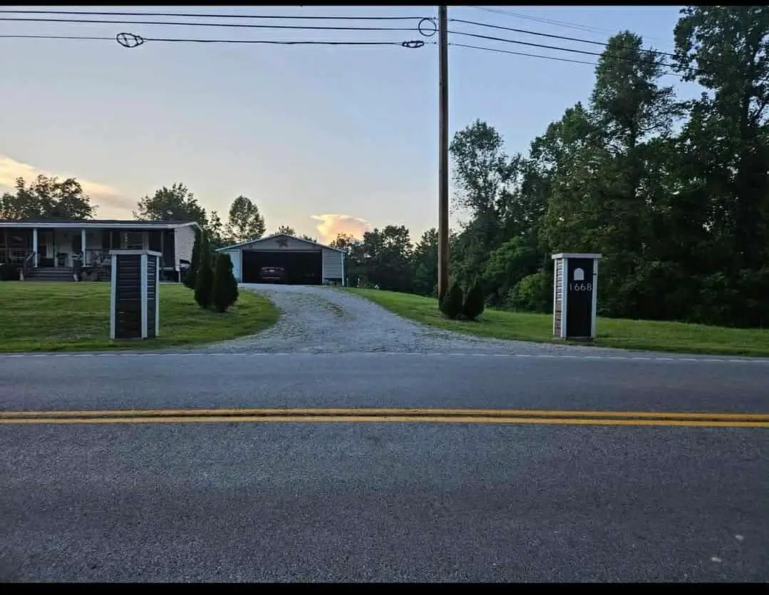 1668 State Hwy 498, Beattyville, KY 41311 - Image #1