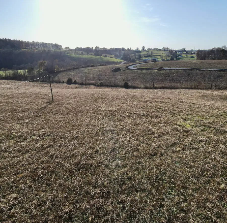 999 E Level Green Road, Mount Vernon, KY 40456 - Image #3