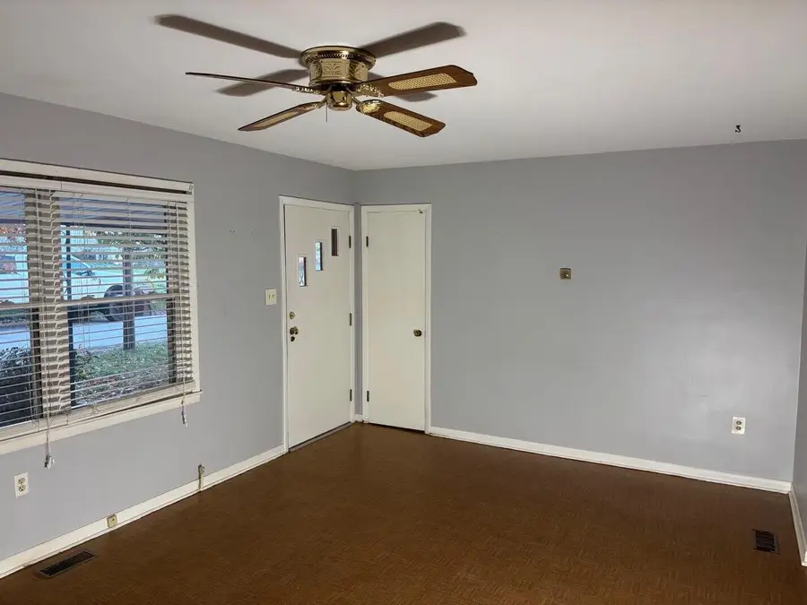 605 College Street, Winchester, KY 40391 - Image #3