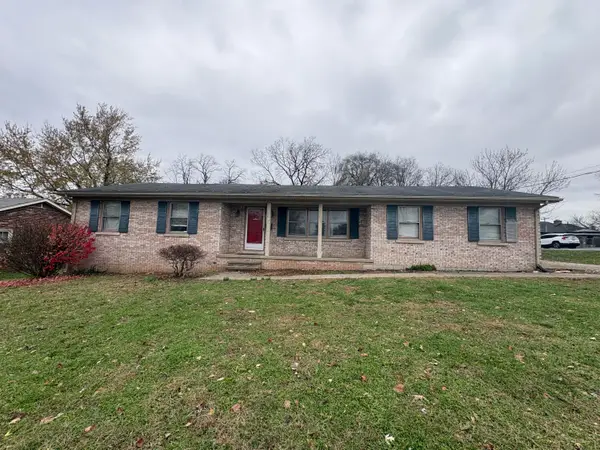301 Aztec Trail, Georgetown, KY 40324