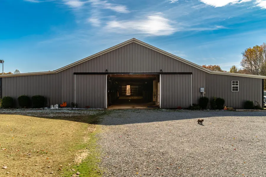 441 Knob View Road, Jamestown, KY 42629 - Image #2