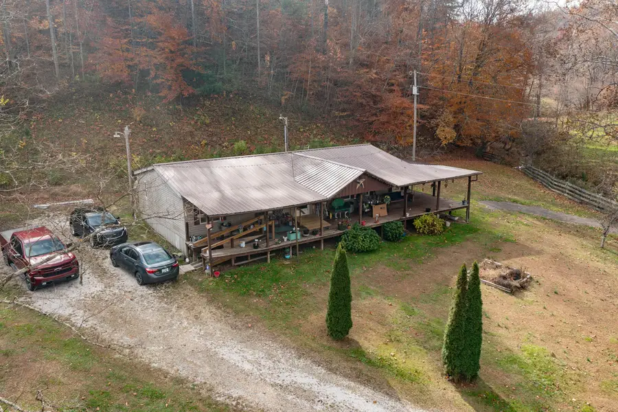 635 Shockey Fork Road, Campton, KY 41301 - Image #2