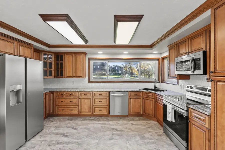 373 Southpoint Drive, Lexington, KY 40515 - Image #3