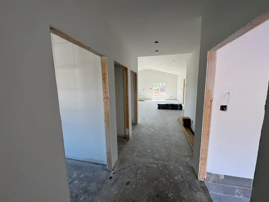 105 Metcalf Drive, Frankfort, KY 40601 - Image #3