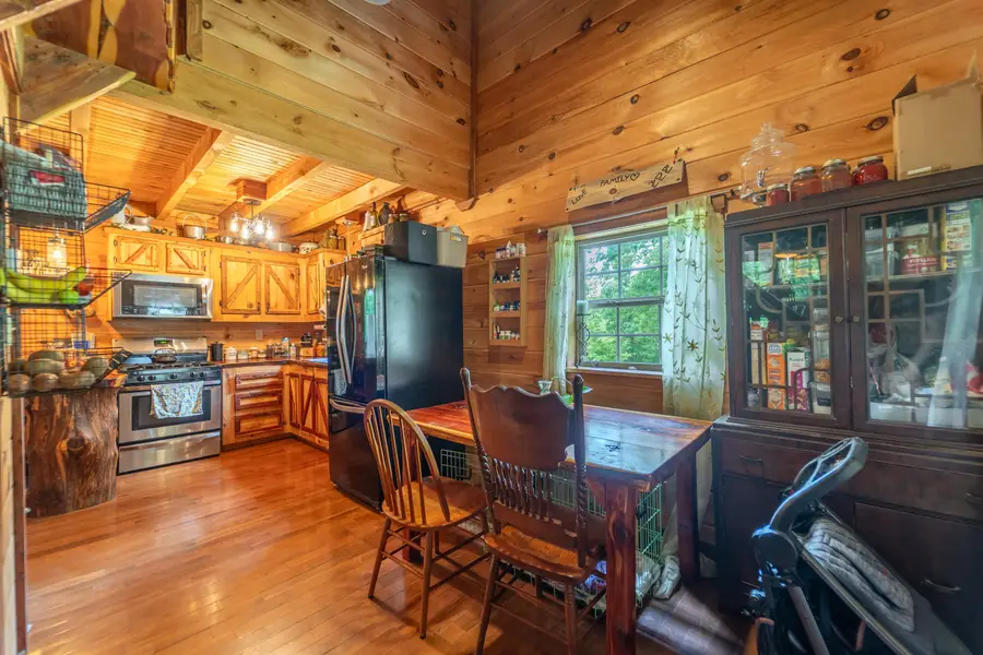 500 Clark Road, Irvine, KY 40336 - Image #3