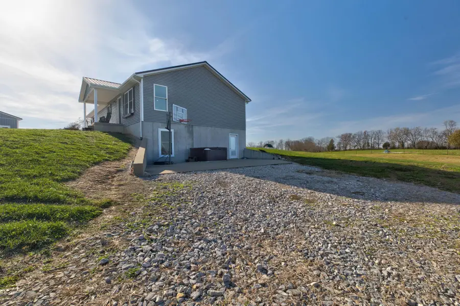 631 Mt Pleasant Road, Owingsville, KY 40360 - Image #2