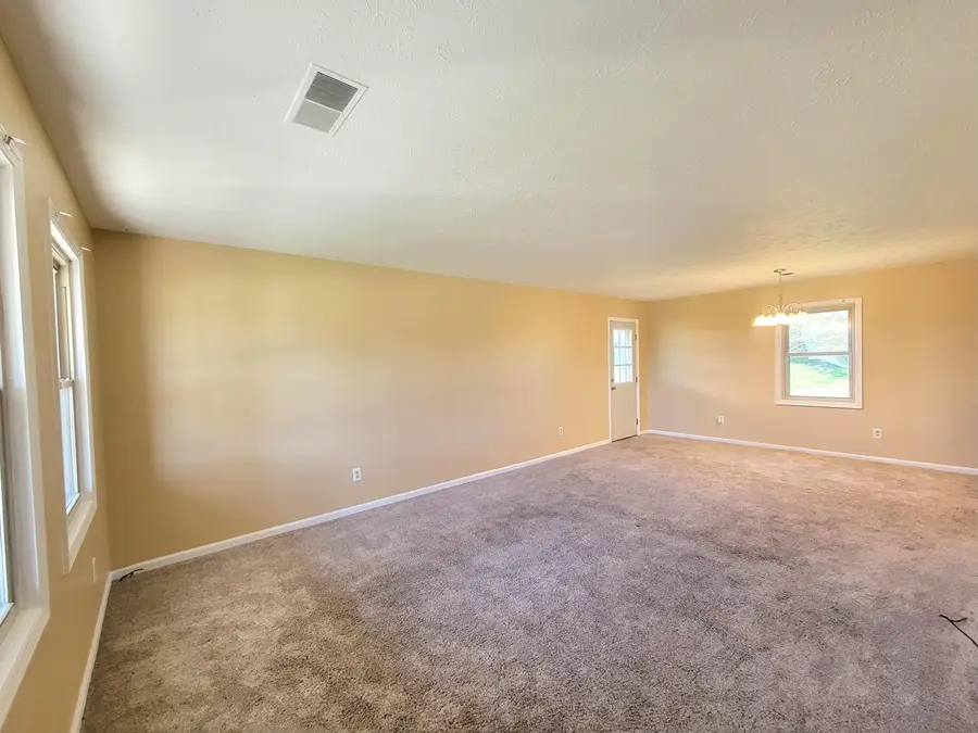 125 Schenkelwood Drive, Frankfort, KY 40601 - Image #3