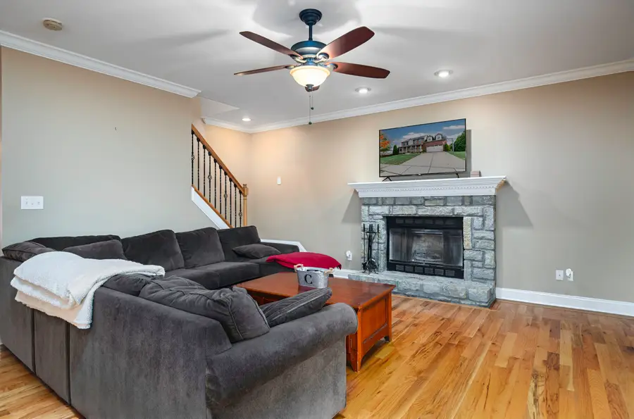 553 Adena Trace, Versailles, KY 40383 - Image #3