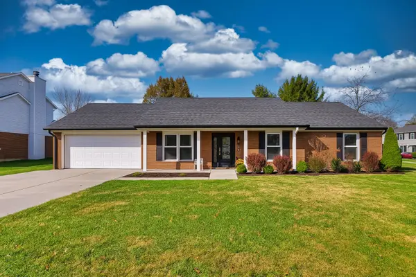 212 Gray Hawk Court, Versailles, KY 40383