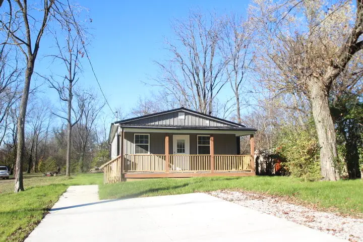 321 E Woodford Street, Lawrenceburg, KY 40342 - Image #1