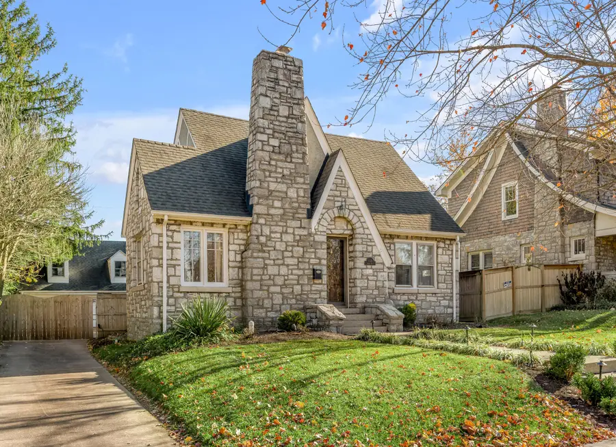 338 Dudley Road, Lexington, KY 40502 - Image #2