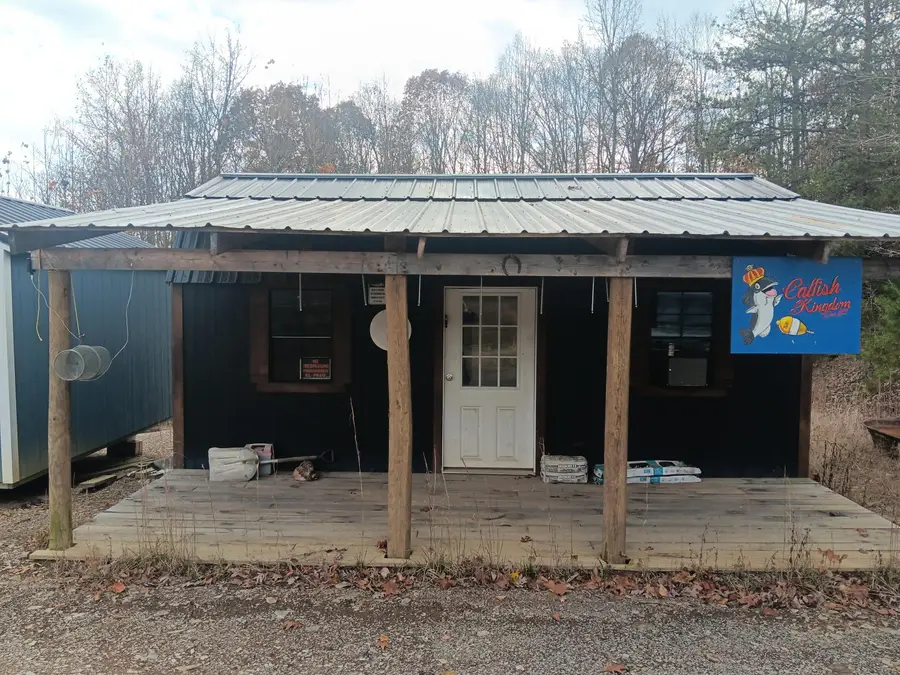 182 Kings Cemetery Road, Irvine, KY 40336 - Image #2