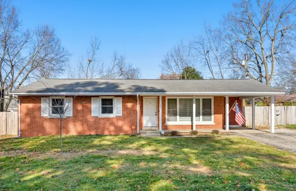 207 Seminole Trail, Georgetown, KY 40324