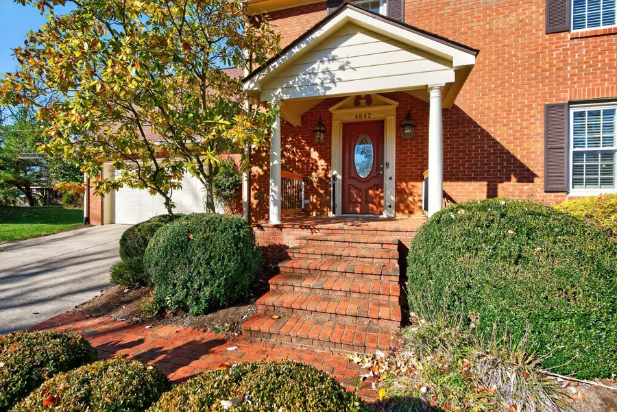 4642 Ironbridge Drive, Lexington, KY 40515 - Image #3