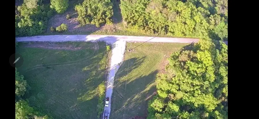 130 River Bend Road, Waco, KY 40385 - Image #2