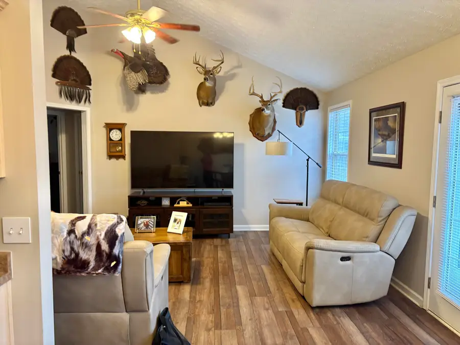 1104 Leathers Lane, Frankfort, KY 40601 - Image #3