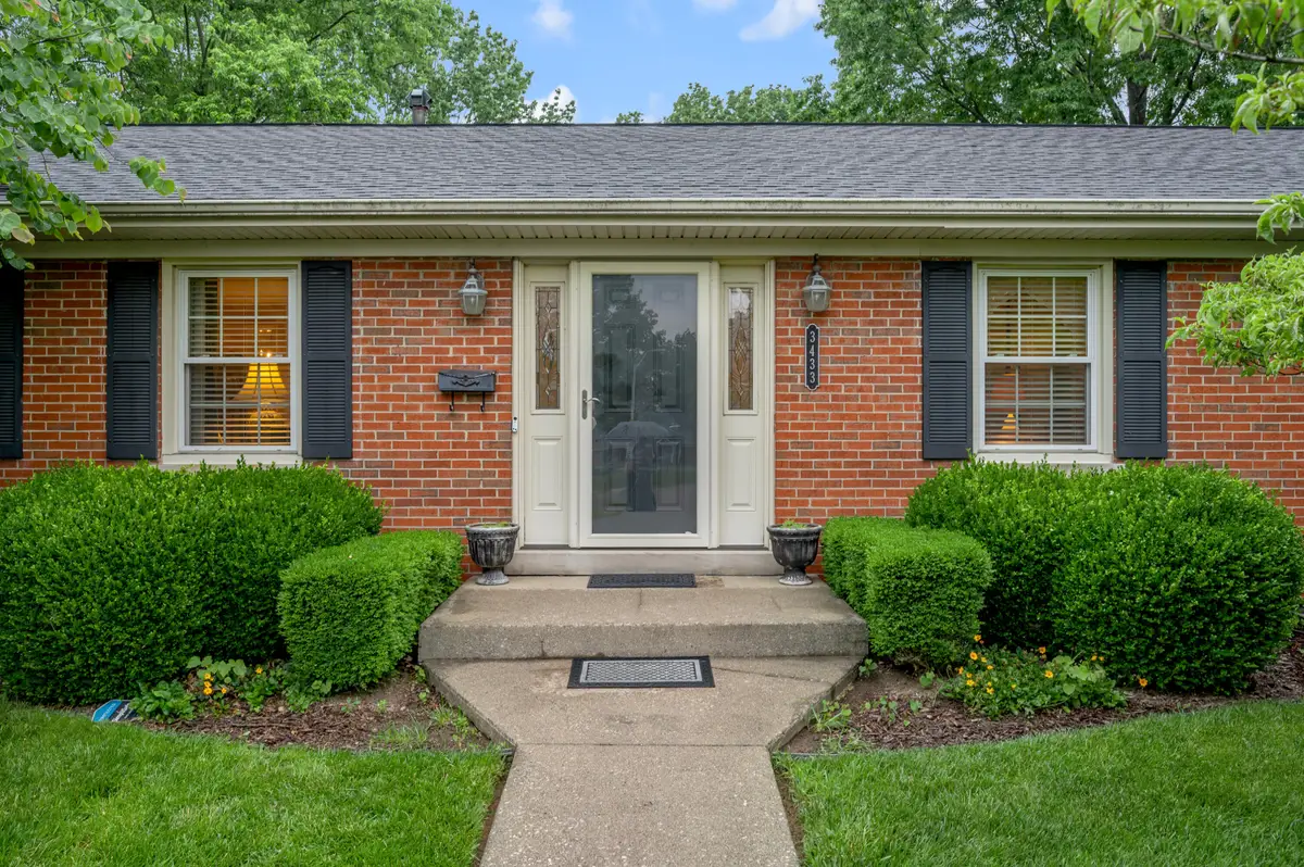 3433 Lansdowne Drive, Lexington, KY 40517 - Image #1