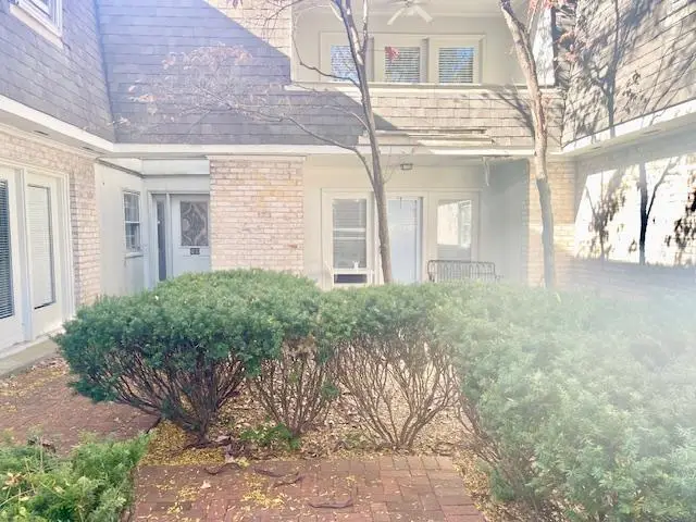 840 Malabu Drive #110, Lexington, KY 40502 - Image #1