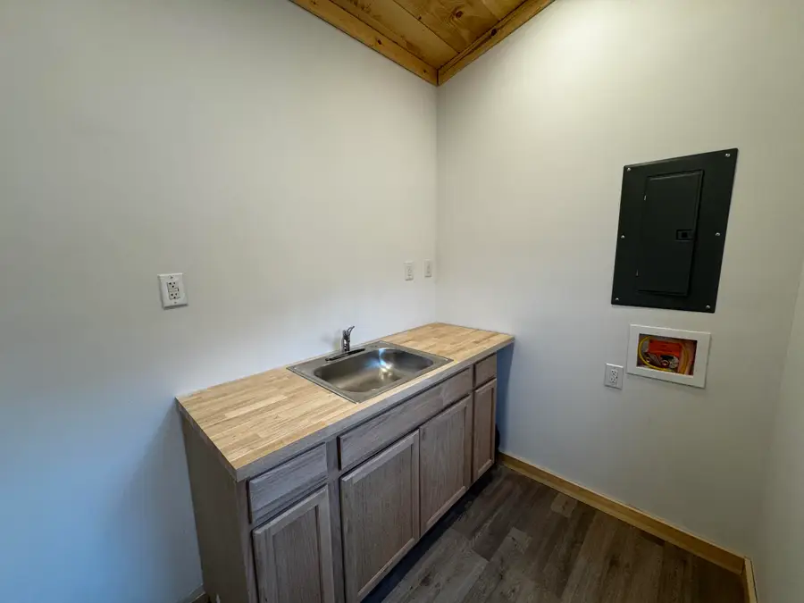 1433 Cc Drive, Ashland, KY 41102 - Image #3