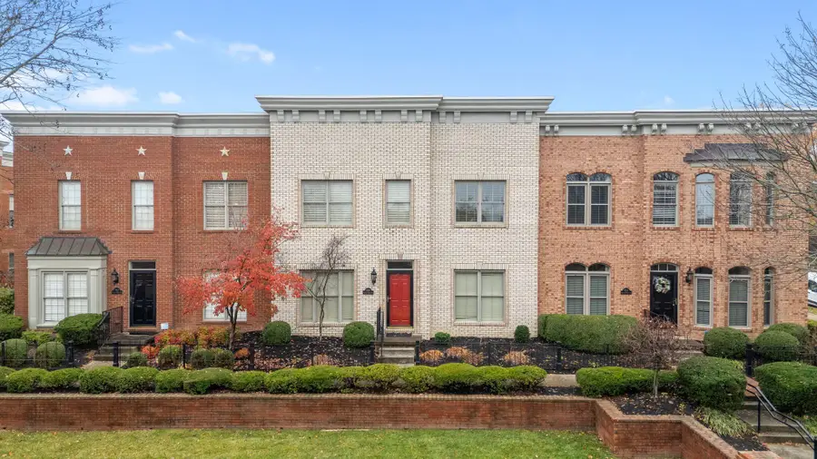 960 Village Green Avenue, Lexington, KY 40509 - Image #2