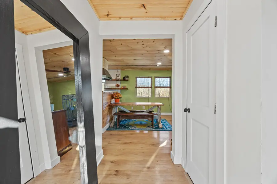 6504 Combs Ferry Road, Winchester, KY 40391 - Image #3