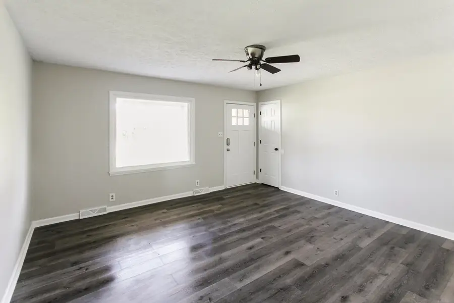 1345 Alton Station Road, Lawrenceburg, KY 40342 - Image #2