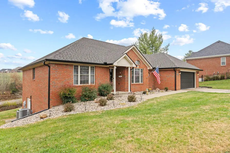 3032 Woodfield Circle, Richmond, KY 40475 - Image #3