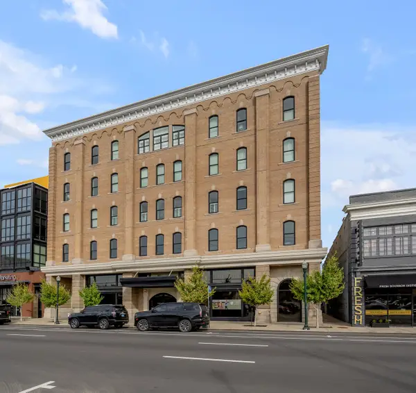 369 E Main Street #402, Lexington, KY 40507