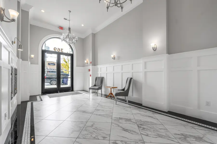 369 E Main Street #402, Lexington, KY 40507 - Image #3