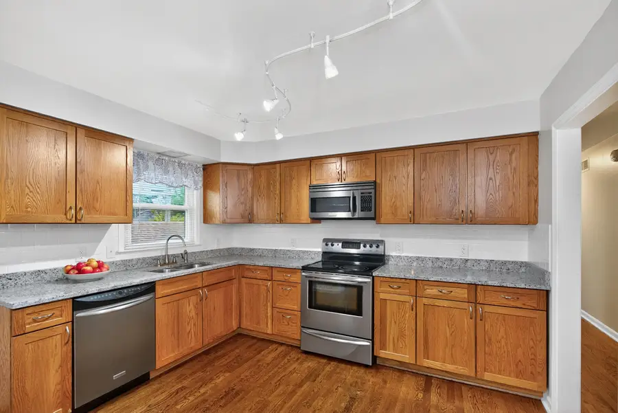 521 Severn Way, Lexington, KY 40503 - Image #2