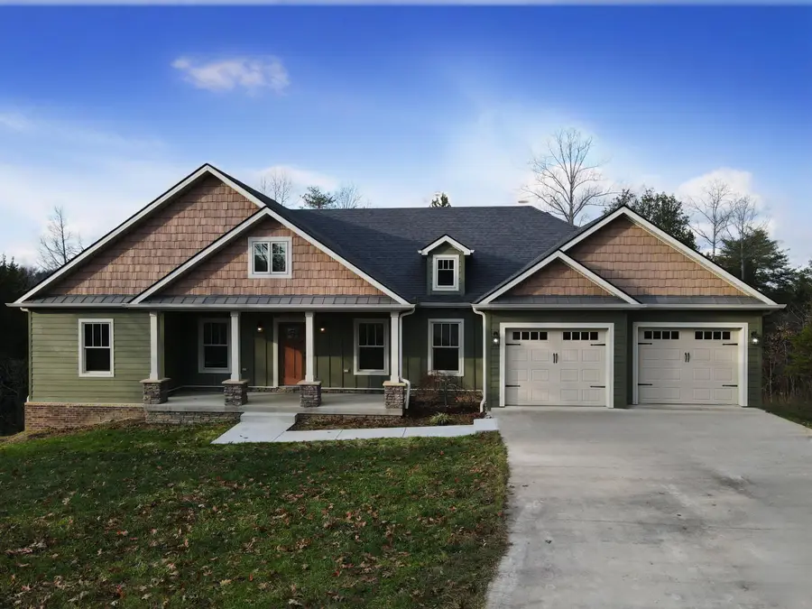 1031 Hidden Ridge Drive, Waco, KY 40385 - Image #2