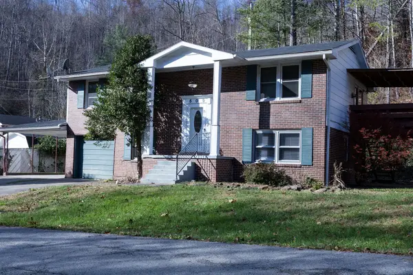 509 William Henry Dixon Boulevard, Paintsville, KY 41240