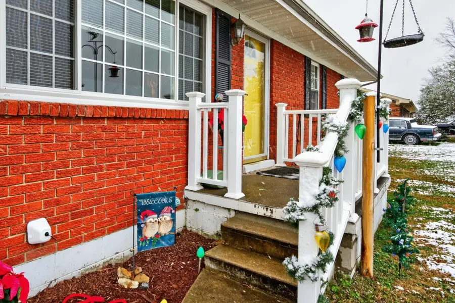 315 S Winn Avenue, Irvine, KY 40336 - Image #3