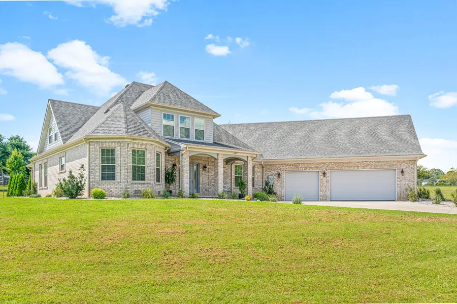 182 River Run Drive, Lancaster, KY 40444 - Image #2