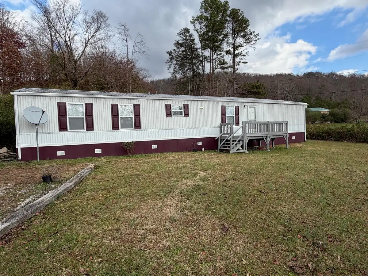 37 Burnett Street, Williamsburg, KY 40769 - Image #1