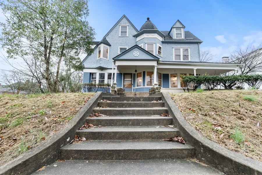 124 W Todd Street, Frankfort, KY 40601 - Image #2