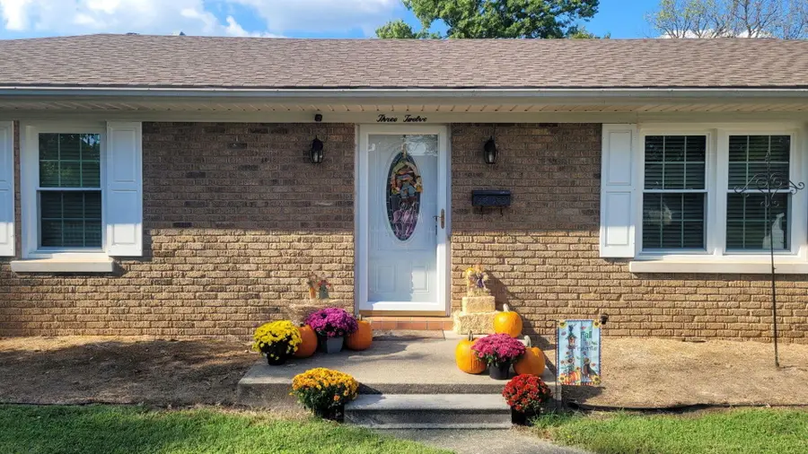 312 Forrest Drive, Lawrenceburg, KY 40342 - Image #3