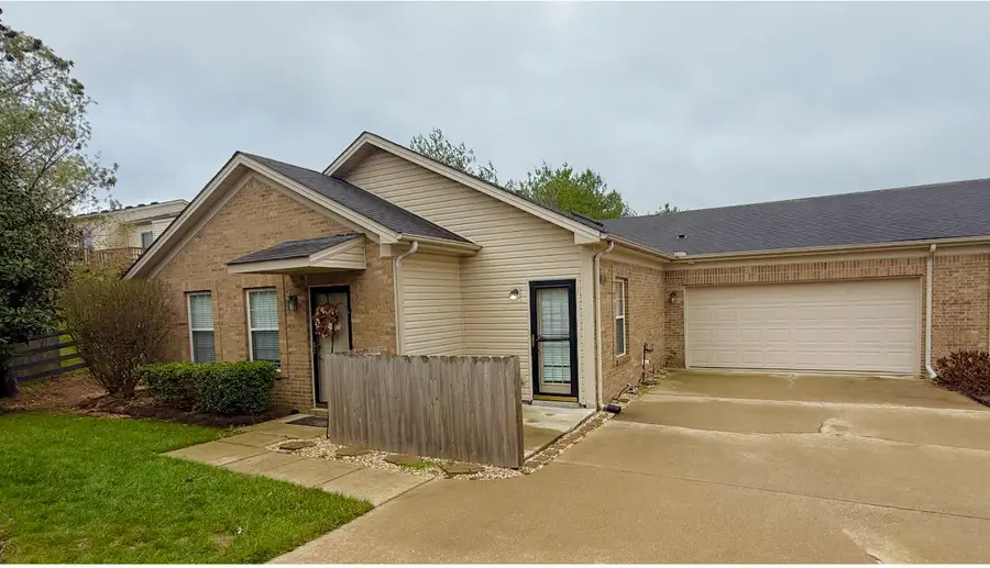 520 Goldon Trophy Trail, Lexington, KY 40514 - Image #2