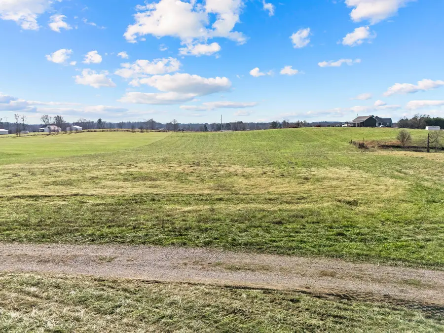 9999 Galaxy Drive, London, KY 40744 - Image #3