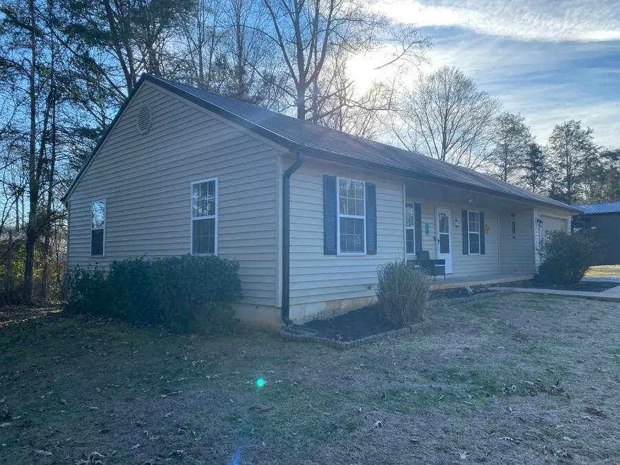 64 Woodson Cove Court, Bronston, KY 42518 - Image #2