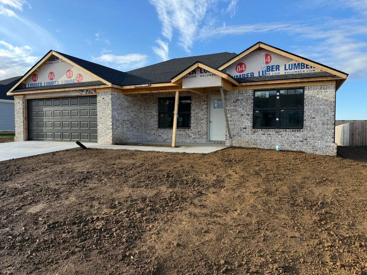 227 Brook Cove, Berea, KY 40403 - Image #1