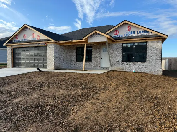 227 Brook Cove, Berea, KY 40403