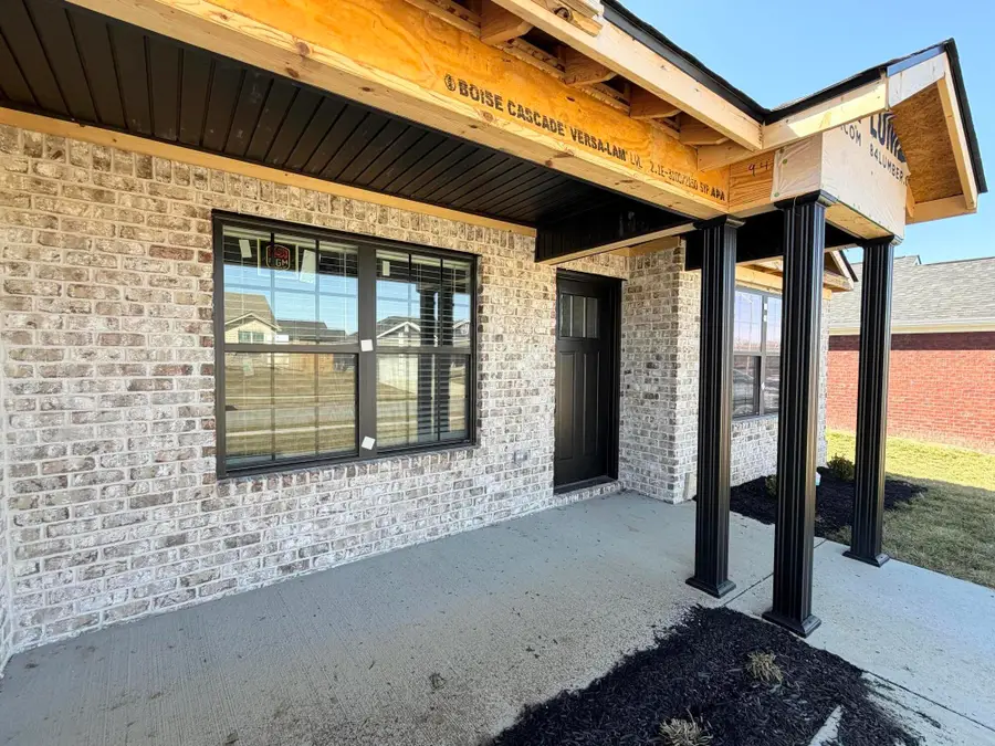 227 Brook Cove, Berea, KY 40403 - #3