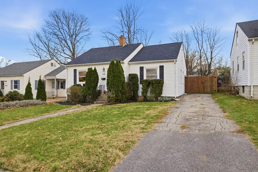 1104 Oak Hill Drive, Lexington, KY 40505 - Image #2