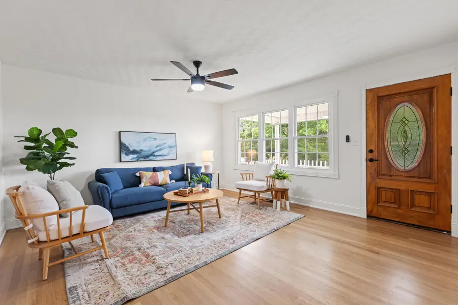 40 Edwards Road, Irvine, KY 40336 - #3