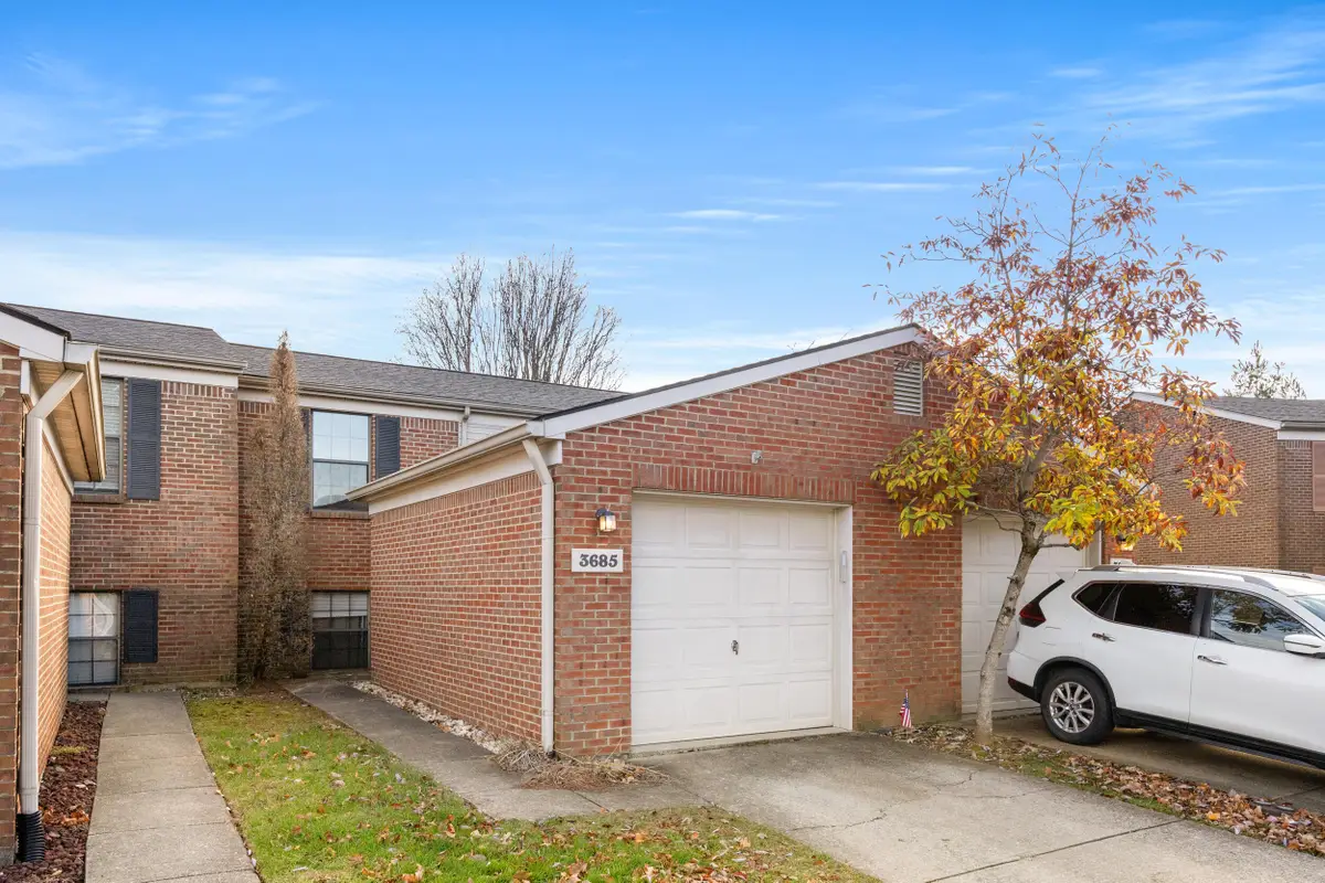 3685 Squires Woods Way, Lexington, KY 40515 - Image #1