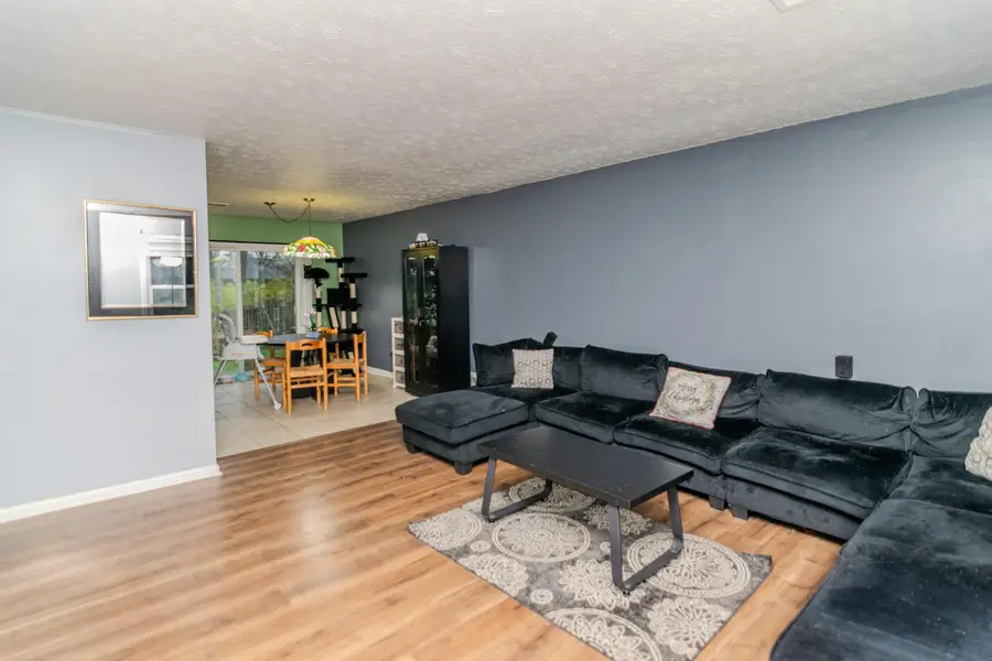 3325 Featherston Drive, Lexington, KY 40515 - Image #2