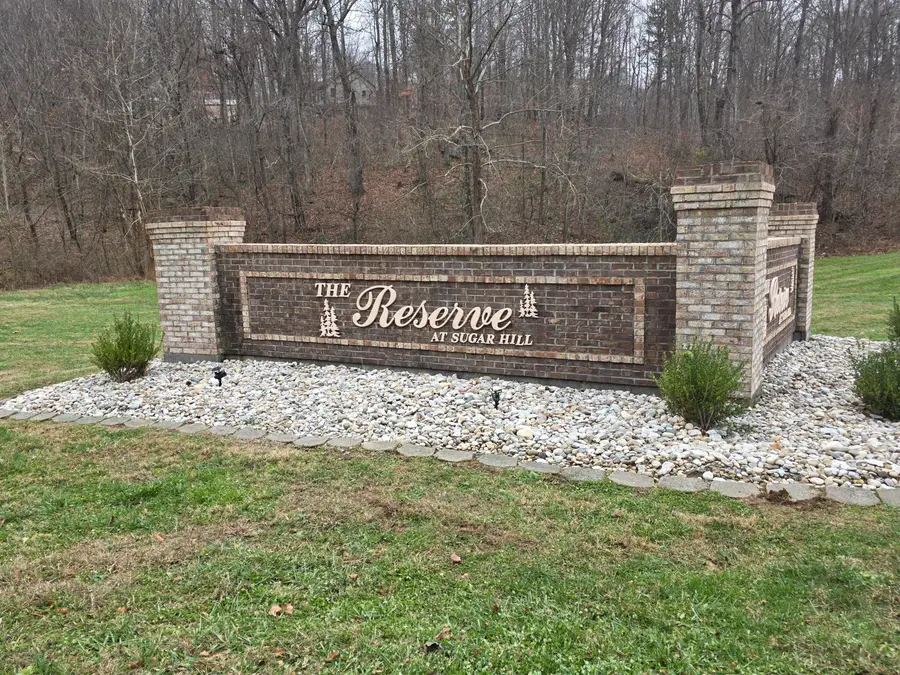 393 Barrington Drive, Somerset, KY 42503 - Image #3
