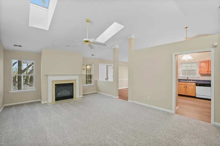 397 Meadow Valley Road, Lexington, KY 40511 - Image #3